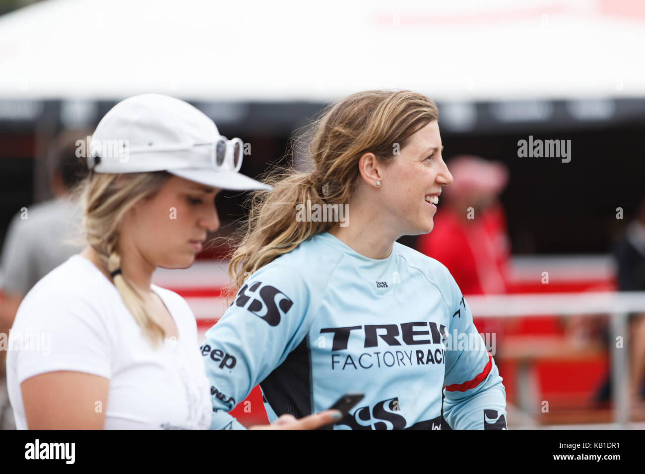 Downhill Weltmeister Rachel Atherton des Vereinigten Königreichs bei Crankworx in Whistler, 2017. Whistler, Britisch-Kolumbien. August 12, 2017. Stockfoto