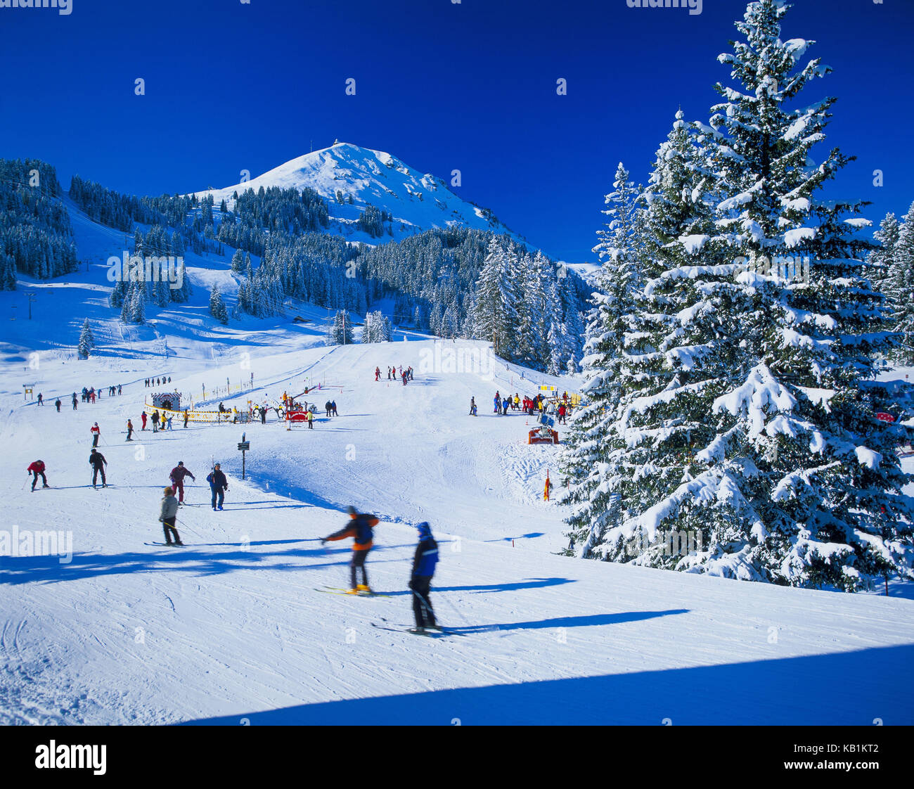 Skibetrieb in Hochbrixen, gegen hohe Salve, Stockfoto