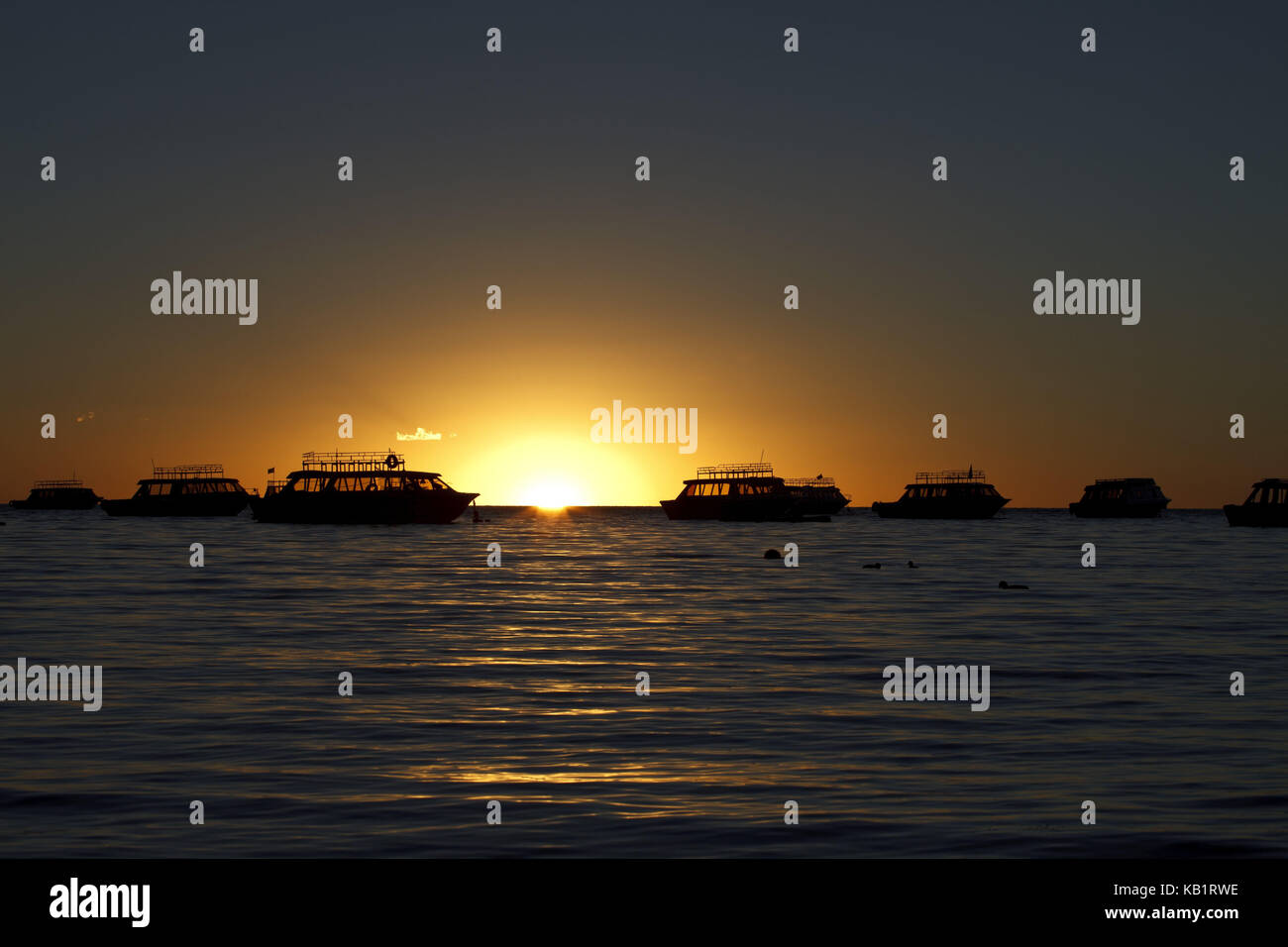 Bolivien, titicacasee, Copacabana, Sonnenuntergang, Schiffe, Stockfoto