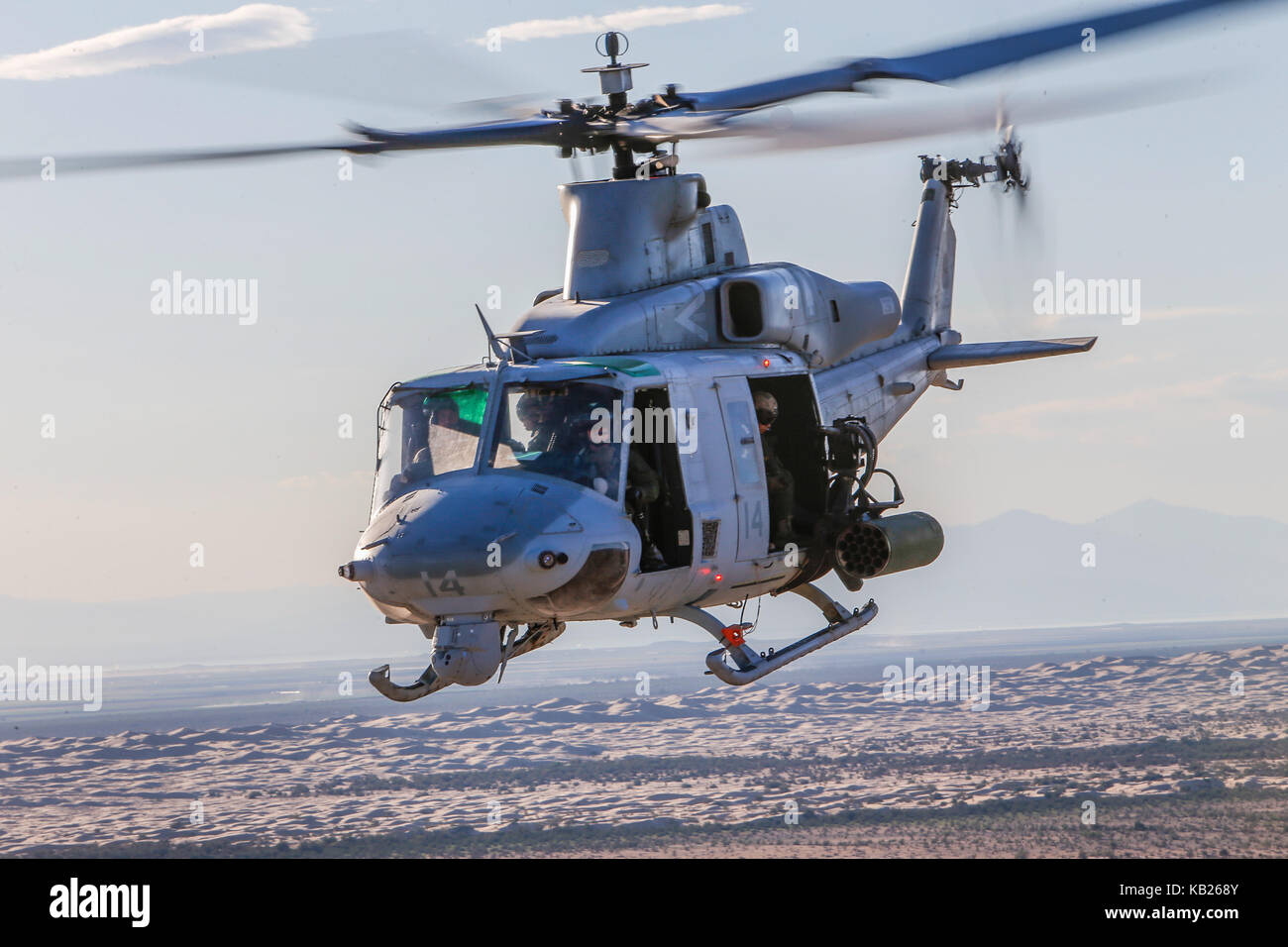 Ein U.S. Marine Corps UH-1Y Gift zu Marine Aviation Waffen und Taktiken Squadron (MAWTS-1 zugewiesen) Stockfoto