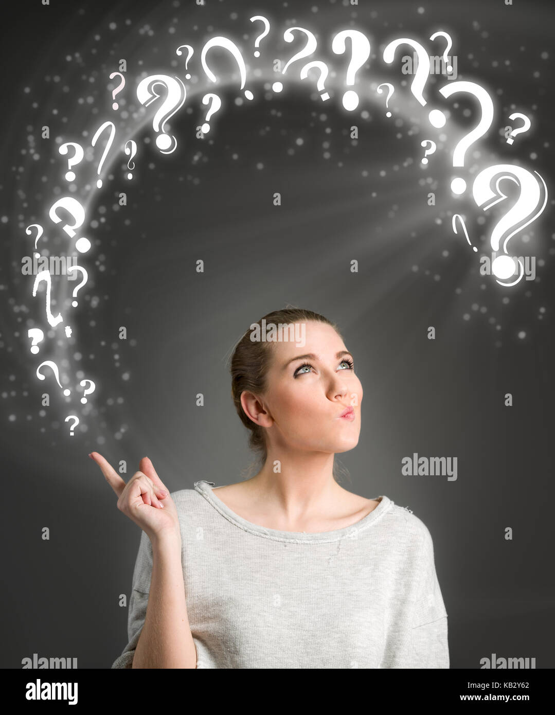 Woman glänzend Fragen Symbol Stockfoto
