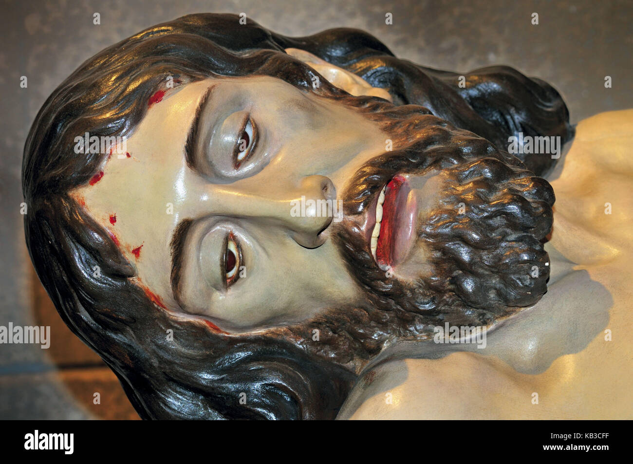 Spanien, Kastilien-Leon, tote Person Jesus auf dem Schoß von Maria in der Kreuzigungskapelle der Basilika de la Encina in Ponferrada, Stockfoto