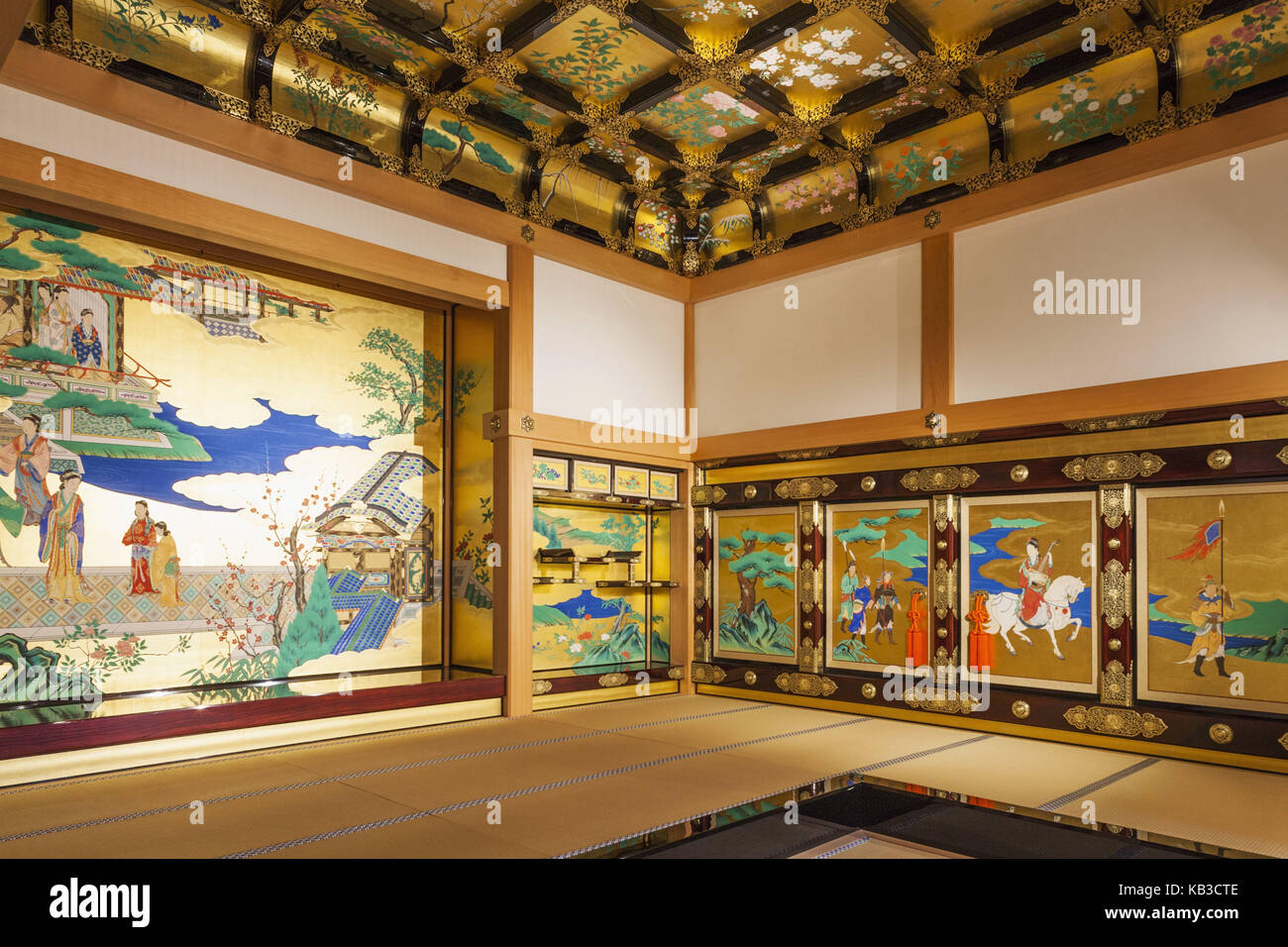 Japan, Kyushu, Kumamoto, Burg Kumamoto, honmaru-goten Palace, Inside, Wandmalerei, Stockfoto