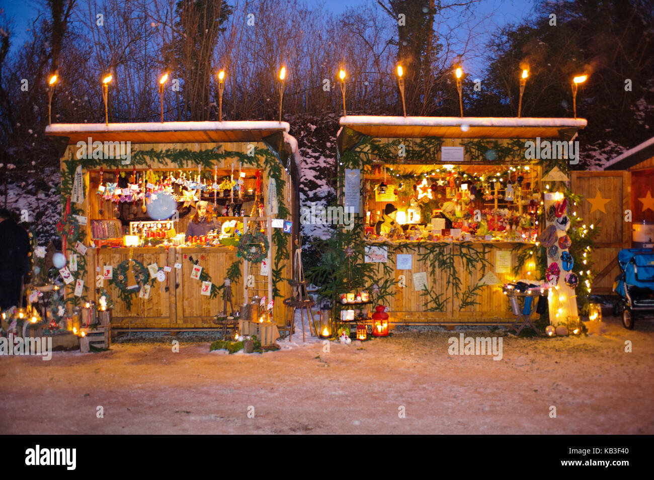 Weihnachtsmarkt auf Burg Pappenheim in der altmuehl Tal Stockfotografie