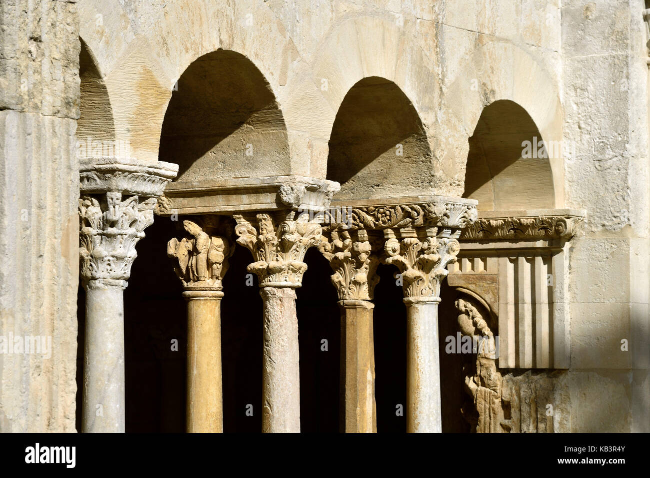 Frankreich, Bouches-du-Rhone, Arles, Kirche St. Trophime des 12. und 15. Jahrhundert, als Weltkulturerbe von der UNESCO, der Kreuzgang Stockfoto