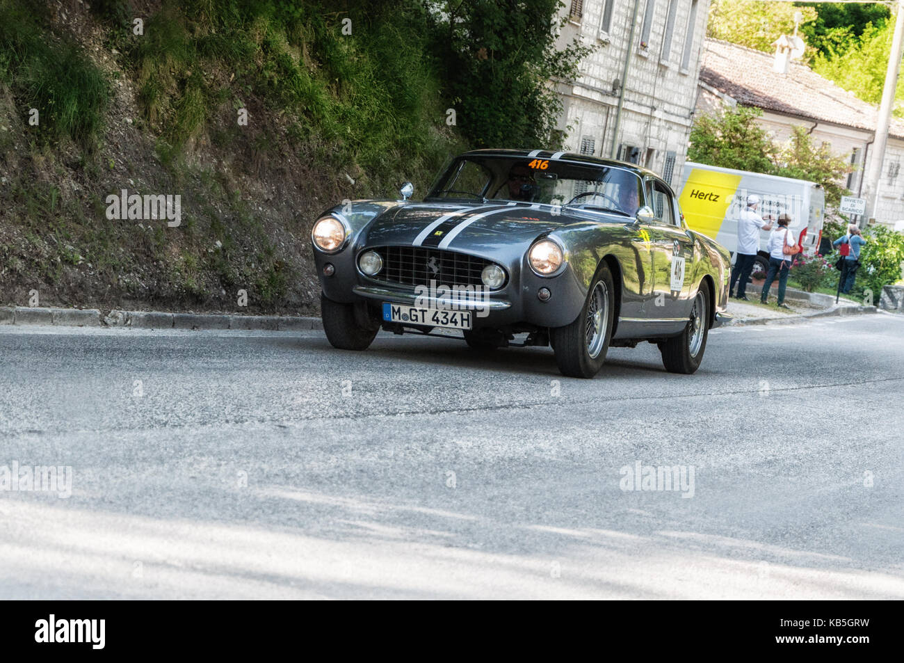 FERRARI 250 GT COUPÉ 1956 auf einem alten Rennwagen in der Rallye Mille Miglia 2017 das berühmte historische italienische Rennen (1927-1957) am 19 2017. Mai Stockfoto