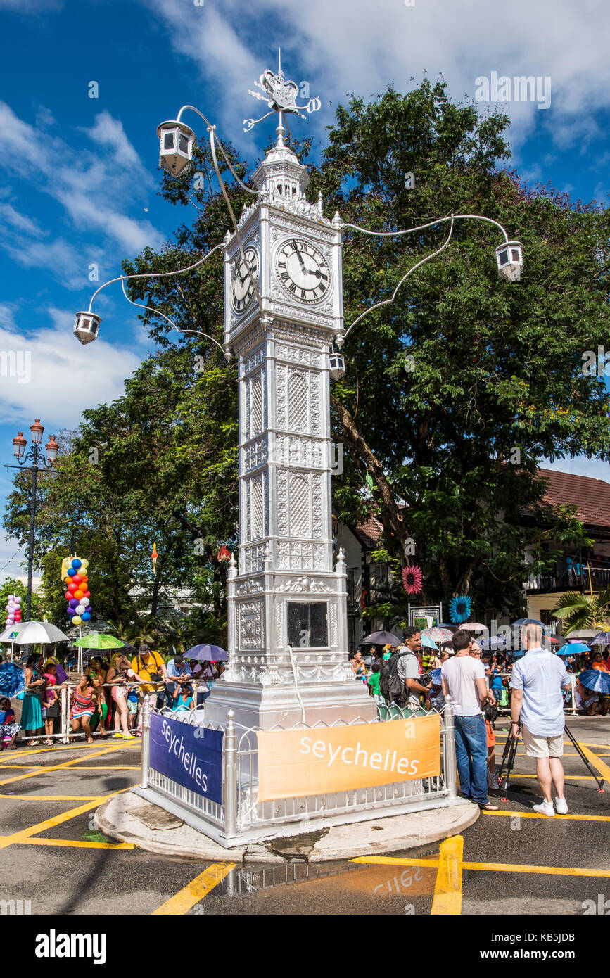 Die Victoria Clocktower im Stadtzentrum von Victoria, Mahe, Republik der Seychellen, Indischer Ozean, Afrika Stockfoto