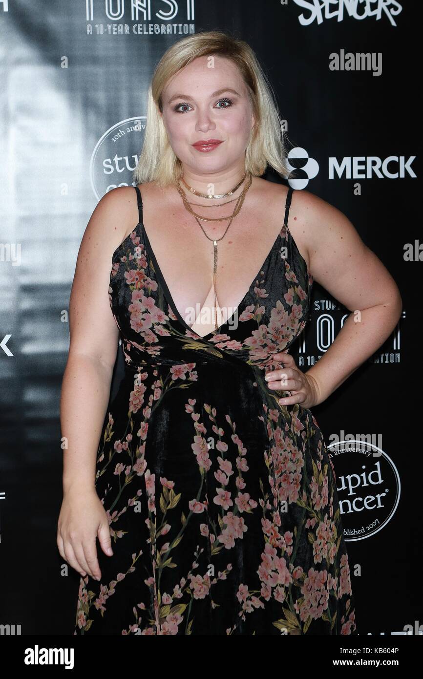 New York, NY, USA. 28 Sep, 2017. Amanda Fuller auf Toast, eine 10