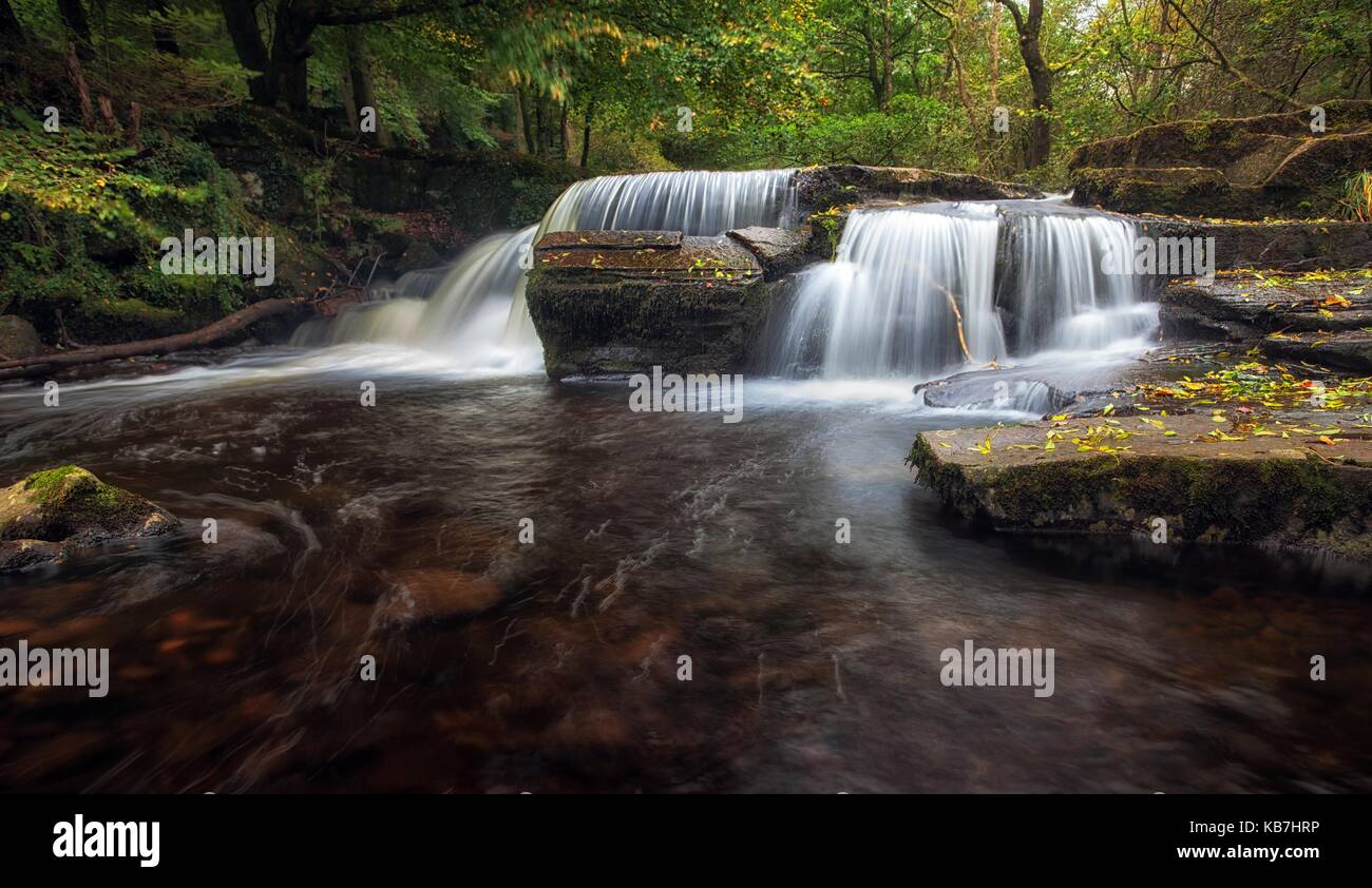 Pont Cwmyfedwen Wasserfall Stockfoto