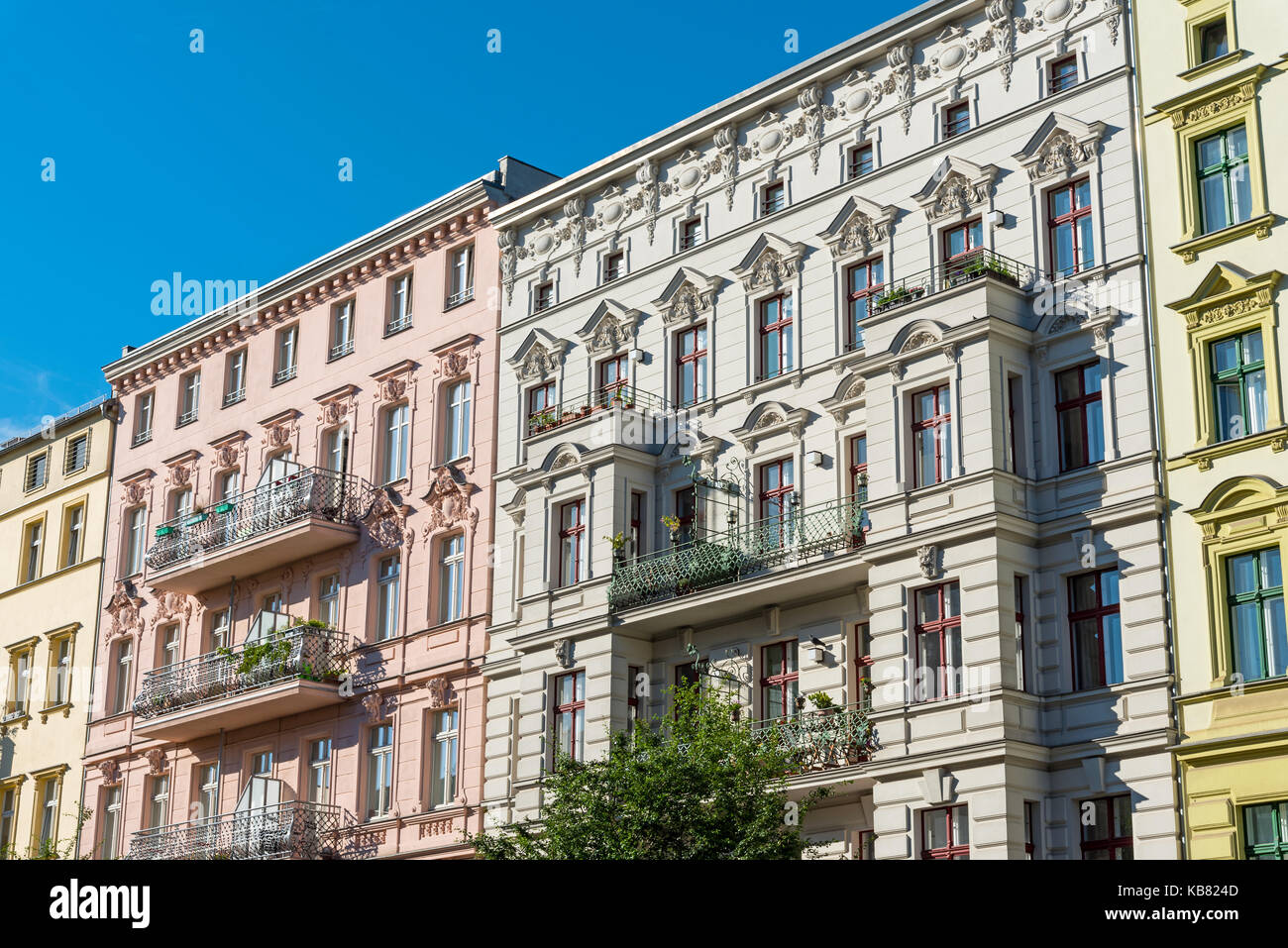 Renovierte alte Häuser am Prenzlauer Berg in Berlin, Deutschland Stockfoto