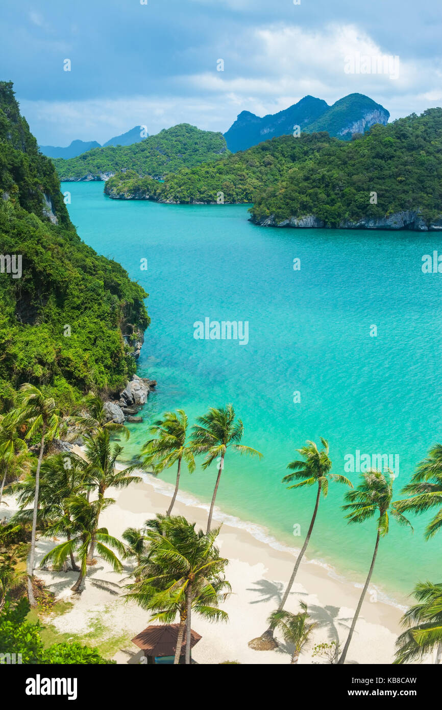 Paradise Beach auf der tropischen Insel. Ang Thong National Marine Park, Thailand. top View Stockfoto