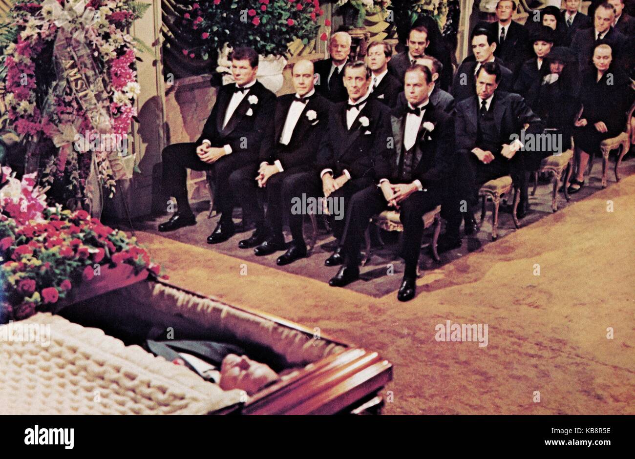 Der St. Valentinstag Massaker, alias: Chicago-Massaker, USA 1967, Regie: Roger Corman, Darsteller: Milton Frome (2. v. l.), Ralph Meeker (rechts) Stockfoto