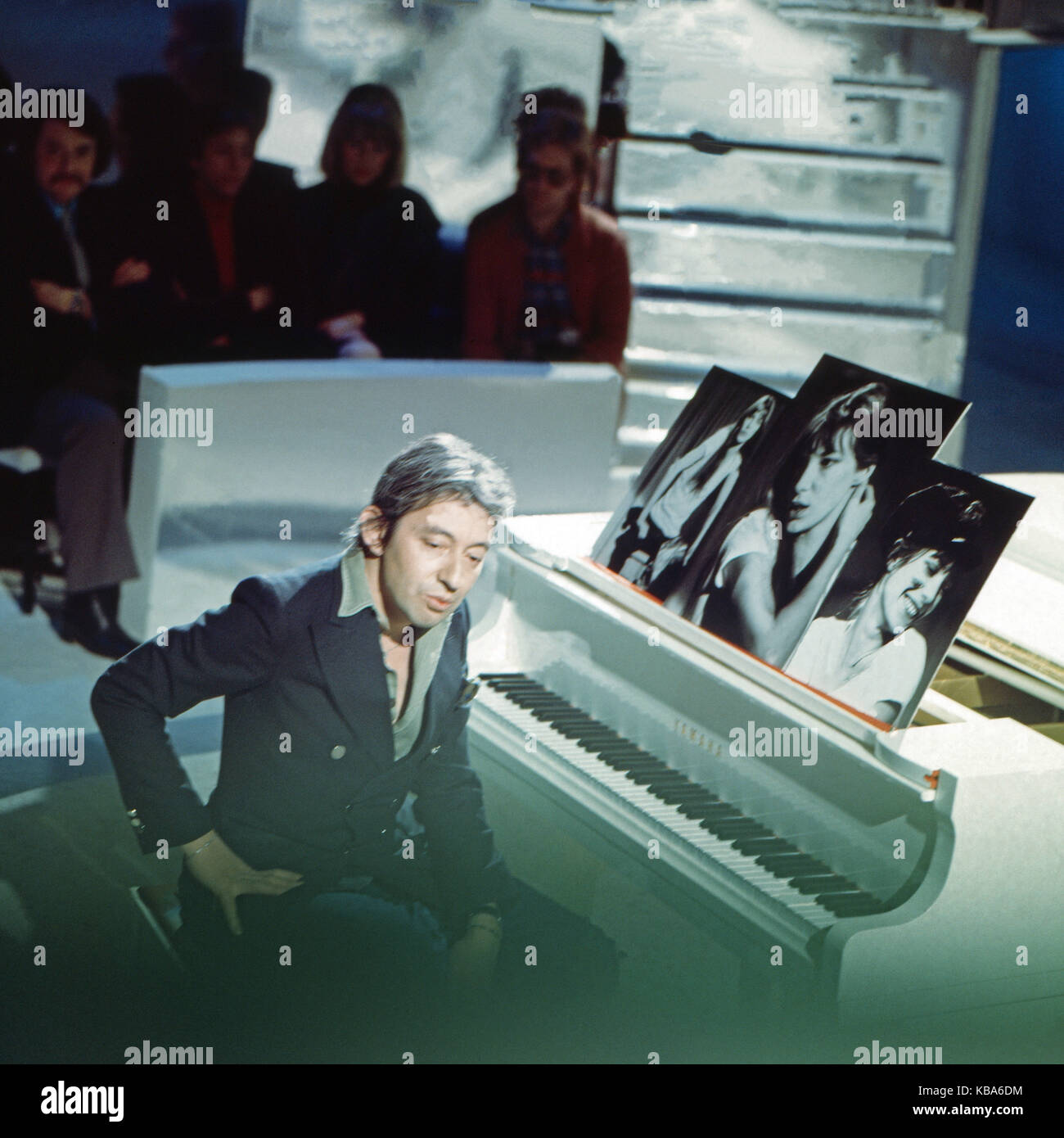Liedercircus, Musikshow, Deutschland 1977, Gaststar: Serge Gainsbourg mit Bildern von Jane Birkin Stockfoto