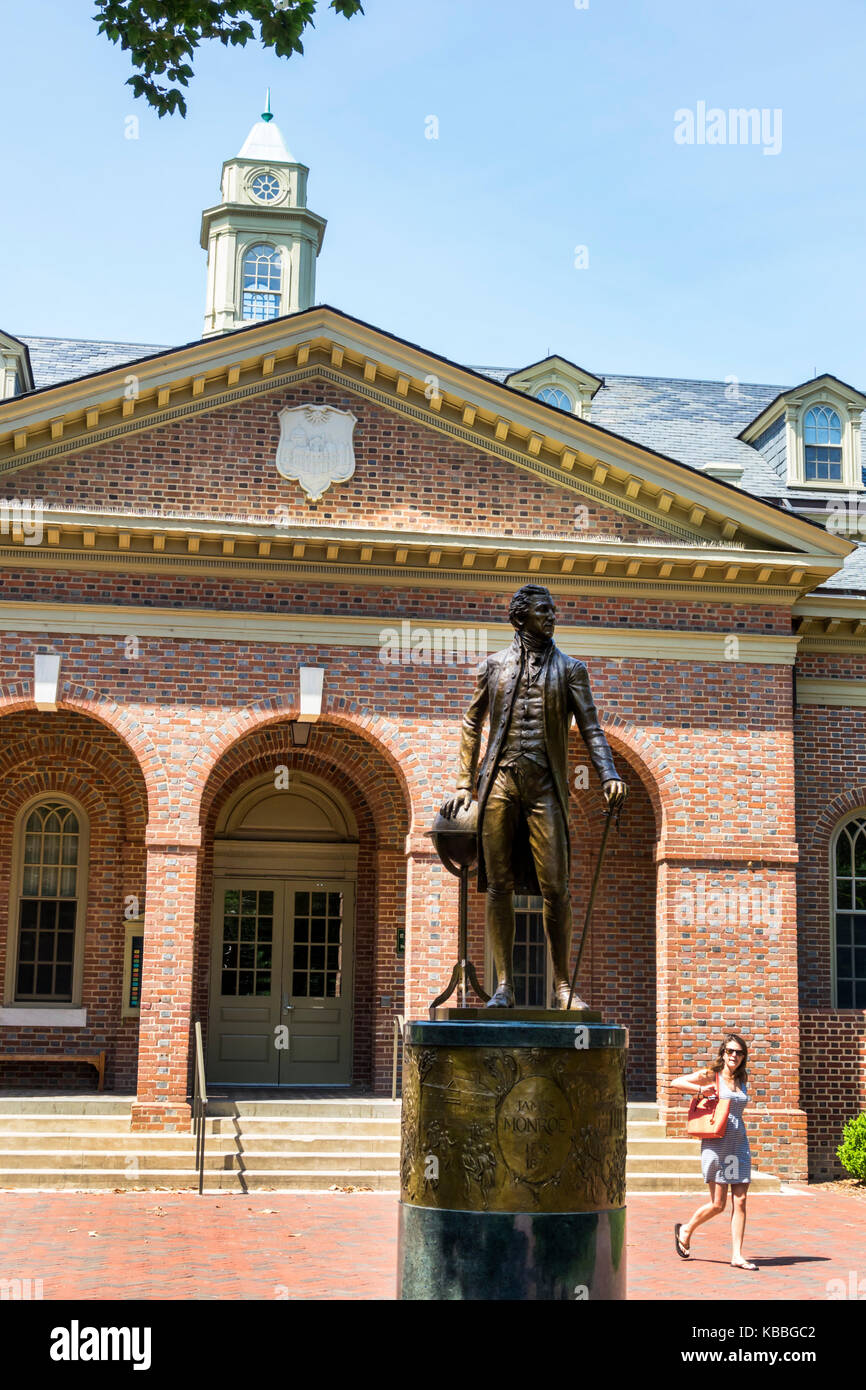 Colonial Williamsburg Virginia, Amerika aus dem 18. Jahrhundert, College of William & Mary, Universität, historischer Campus, Tucker Hall, Außenansicht, Präsident James Monroe, s. Stockfoto