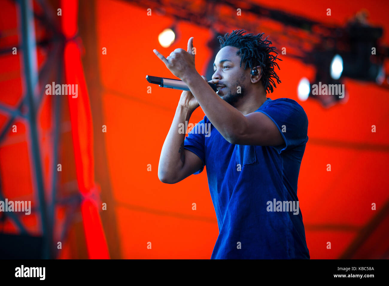 Der amerikanische Rapper und Lyriker Kendrick Lamar führt ein Live Konzert in der Orange Stage bei den Danish Music festival Roskilde Festival 2015. Dänemark, 03/07 2015. Stockfoto