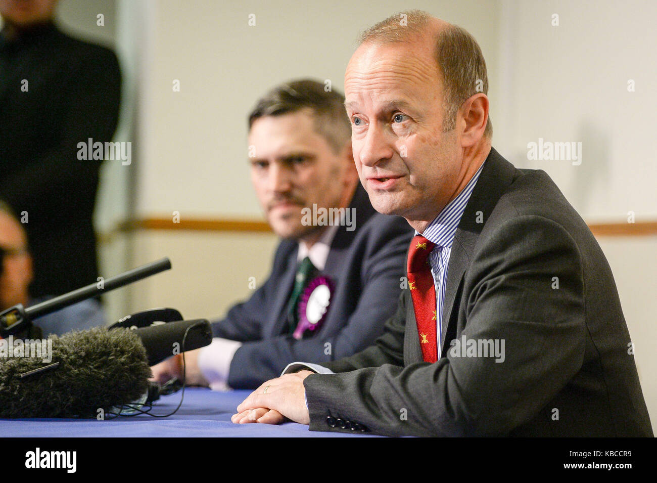 Henry Bolton, der als der Neue Ukip Partei gewählt wurde, während einer Pressekonferenz während der Ukip Nationale Konferenz an der Riviera International Centre in Torquay. Stockfoto