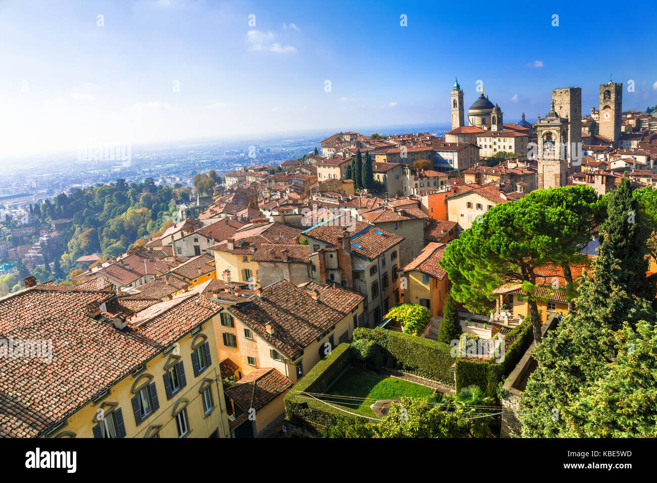 Alte mittelalterliche Stadt Bergamo, Lombardei, Panoramaaussicht, Italien. Stockfoto