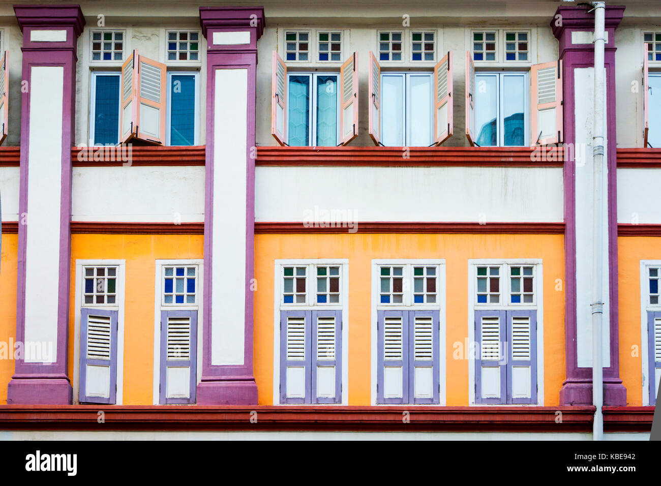 Farbenfrohe Gebäudefassade in Kampong Glam, Singapur Stockfoto