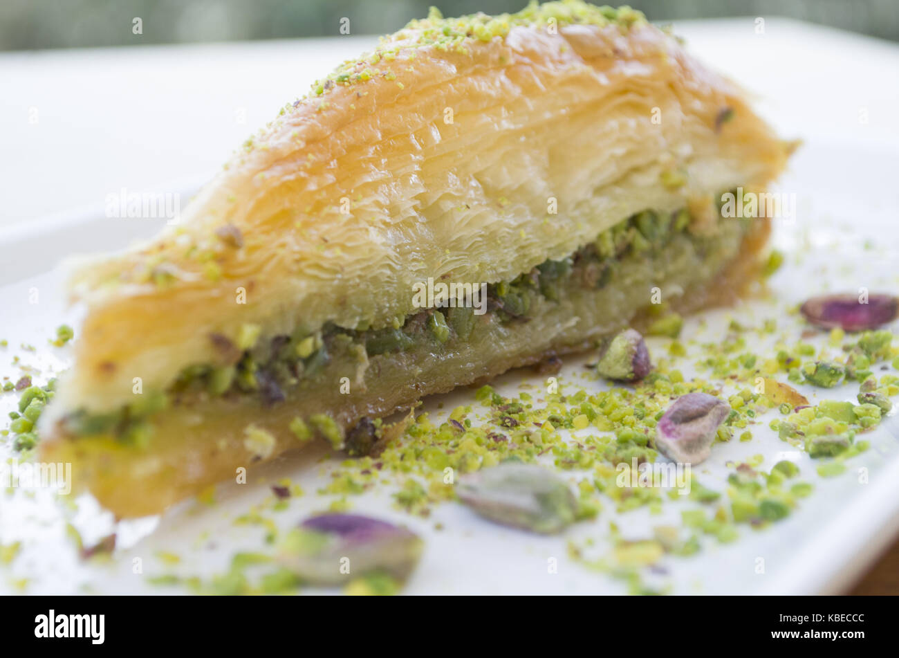 Baklava mit Pistazien traditionelles türkisches Dessert Stockfotografie ...