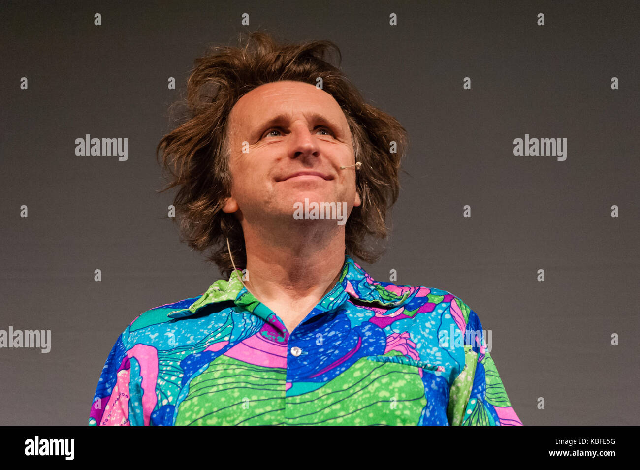 Dudley, West Midlands, UK. 29. September 2017. Komiker, Milton Jones, ist "da draußen" an Dudley Borough Hallen, Dudley, West Midlands, UK, 29. September, 2017. Credit: Ken Harrison/Alamy leben Nachrichten Stockfoto