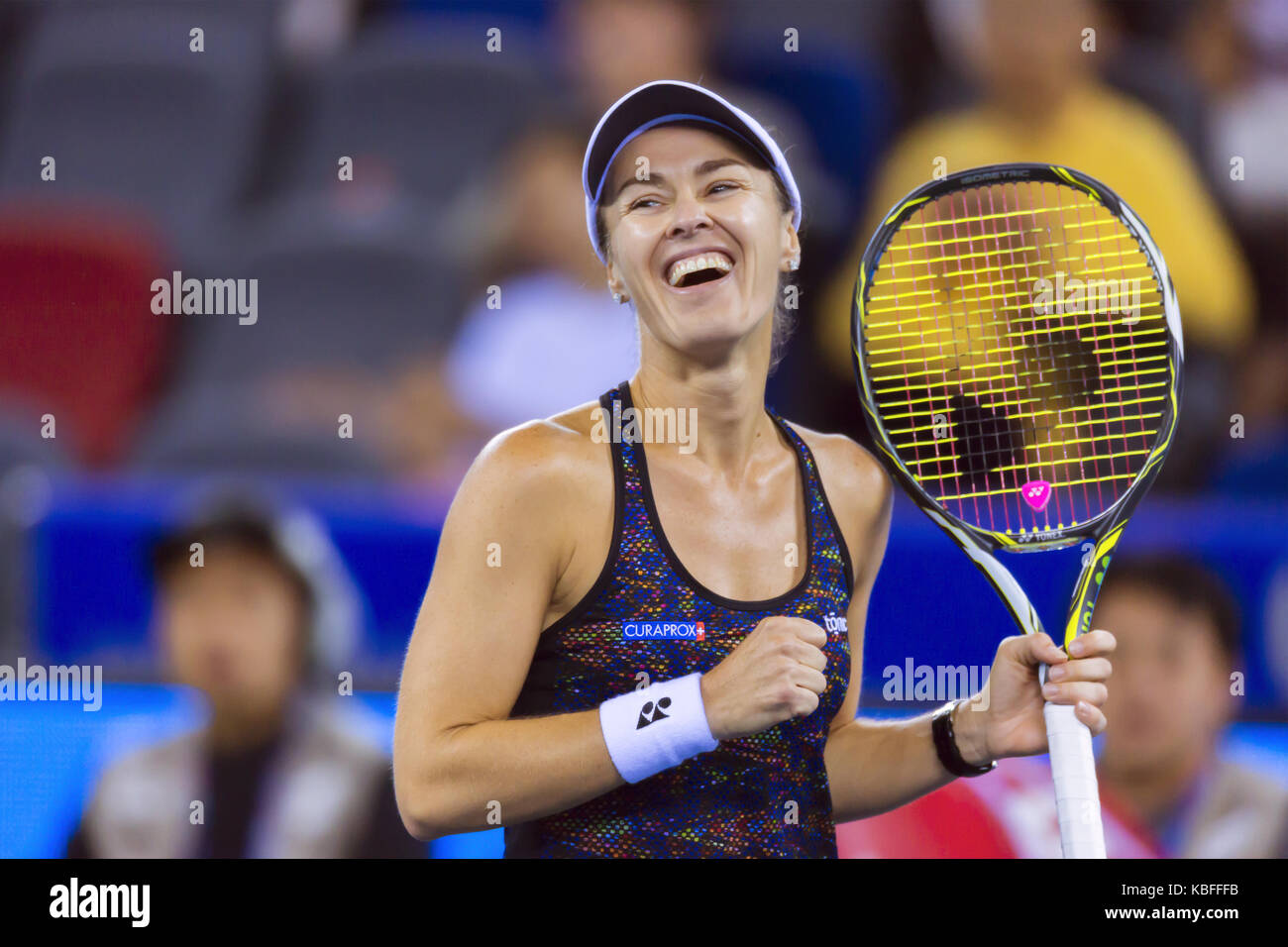 Wuhan, Wuhan, China. 29 Sep, 2017. Die Schweizer Tennisspielerin Martina Hingis und Chinesische tennis player Chan Yung-jan Niederlage Peng Shuai und Indische Tennisspielerin Sania Mirza am WTA Wuhan Öffnen in Wuhan, Zentralchina Provinz Hubei, 29. September 2017. Credit: SIPA Asien/ZUMA Draht/Alamy leben Nachrichten Stockfoto