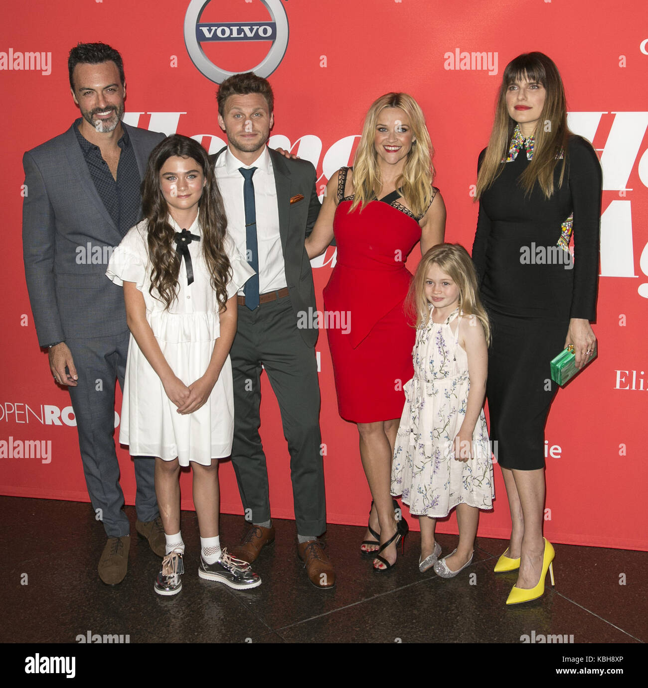 Prominente nehmen an der Los Angeles Premiere von 'zu Hause' bei Directors Guild of America bietet: Reid Scott, Lola Flanery, Jon Rudnitsky, Reese Witherspoon, Eden Grace Redfield, See Bell Wo: Los Angeles, Kalifornien, Vereinigte Staaten, wenn: 30. Aug. 2017 Credit: Brian/WENN.com Stockfoto