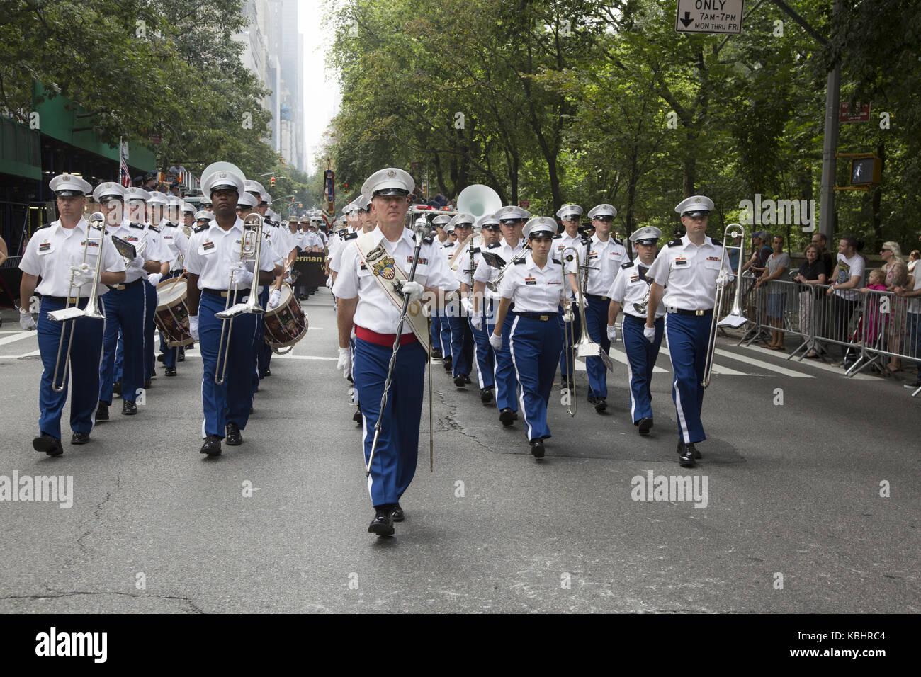 Die German-American Steuben Parade ist eine jährliche Parade traditionell in Städten in den Vereinigten Staaten von Amerika über die von steuben Tag statt. Die New York City Parade ist die 5th Avenue entlang. Stockfoto