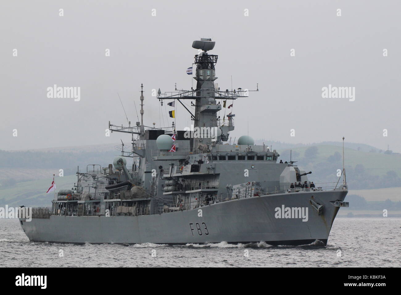 HMS St Albans (F83), ein Herzog - Klasse (oder Typ 23) Fregatte von der Royal Navy betrieben, vorbei an Greenock bei der Ankunft für Übung gemeinsame Krieger 17-2. Stockfoto