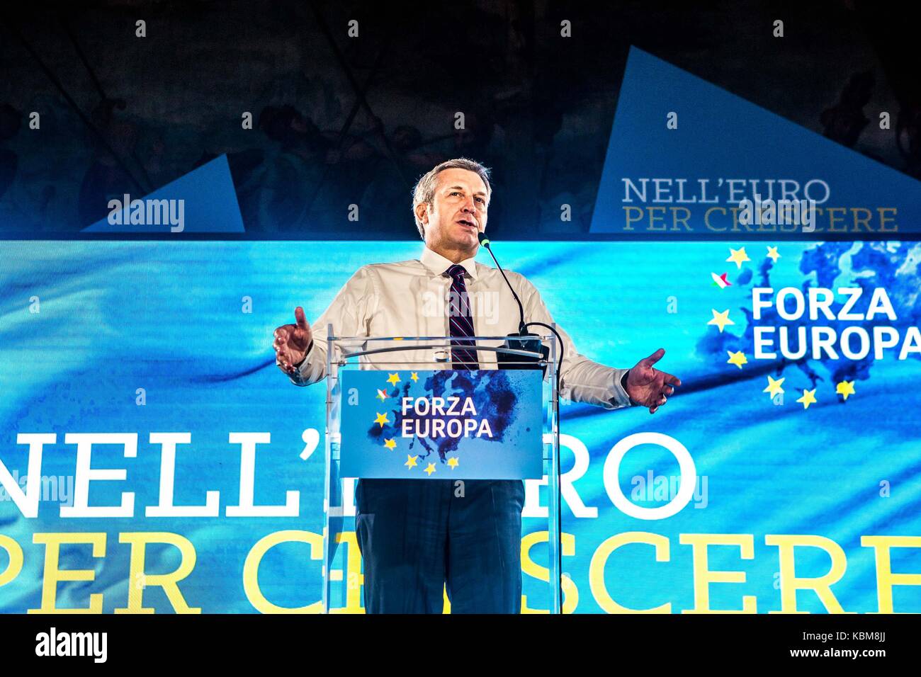 Benedetto della vedova parla Fotos und Bildmaterial in hoher