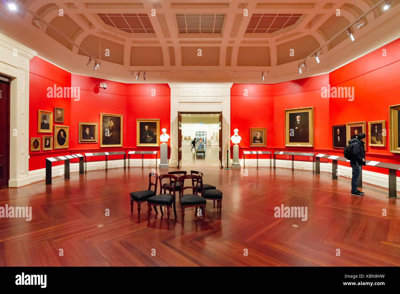 Australien Melbourne: Staatsbibliothek von Victoria. Cowen Galerie permanente Sammlung von viktorianischen Gemälden. In der Red Rotunde Zimmer. Stockfoto