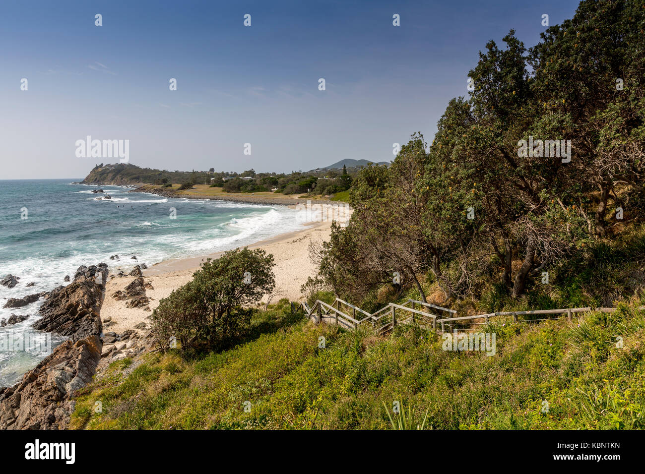 Kiesstrand in der Nähe von Forster in der Mitte der Nordküste, ist Teil der Bicentennial Spaziergang entlang der Küste, New South Wales, Australien Stockfoto