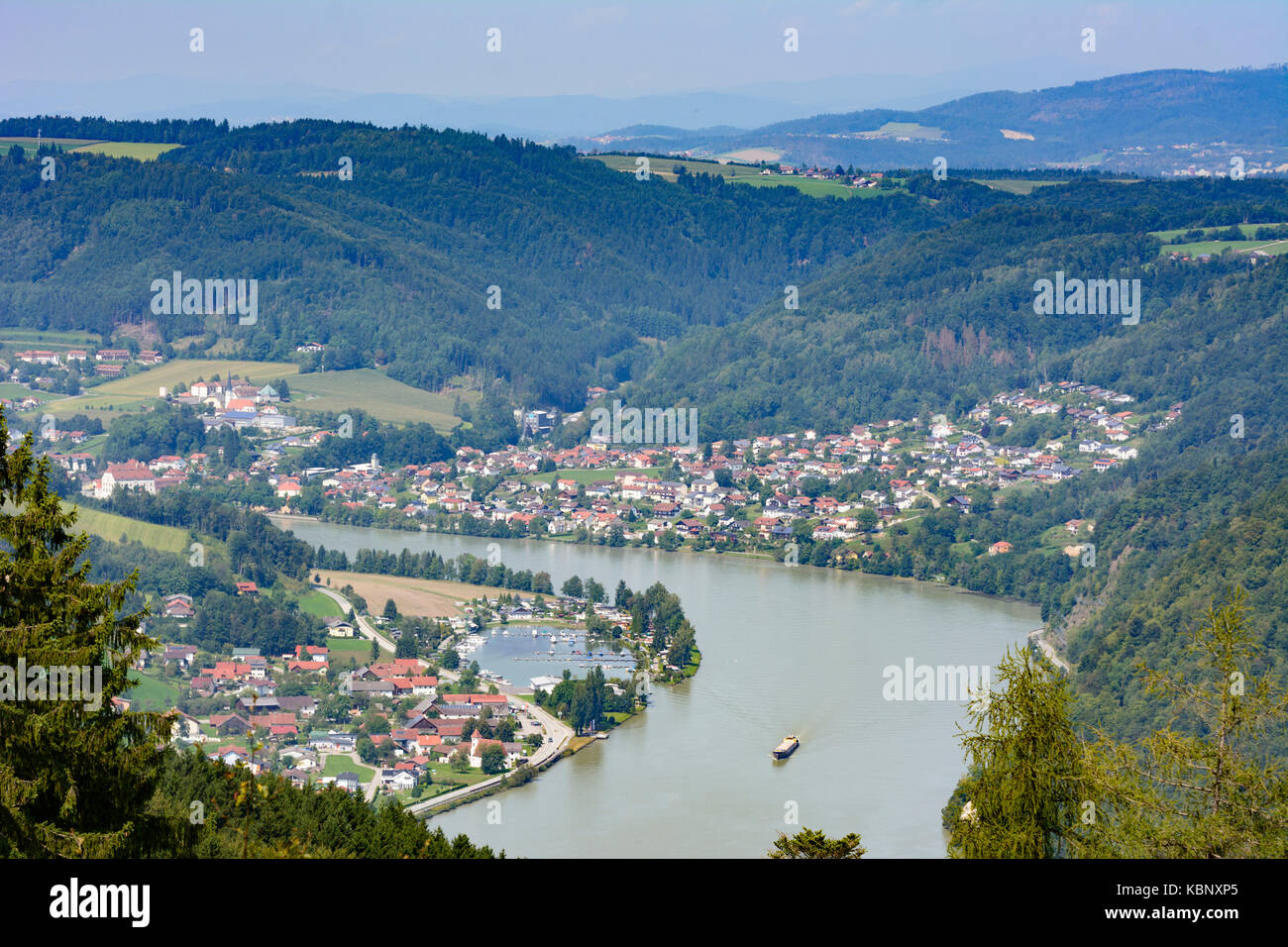 Donau, Dorf Kasten, Stadt Obernzell, Vichtenstein, Donau, Oberösterreich,  Oberösterreich, Österreich Stockfotografie - Alamy