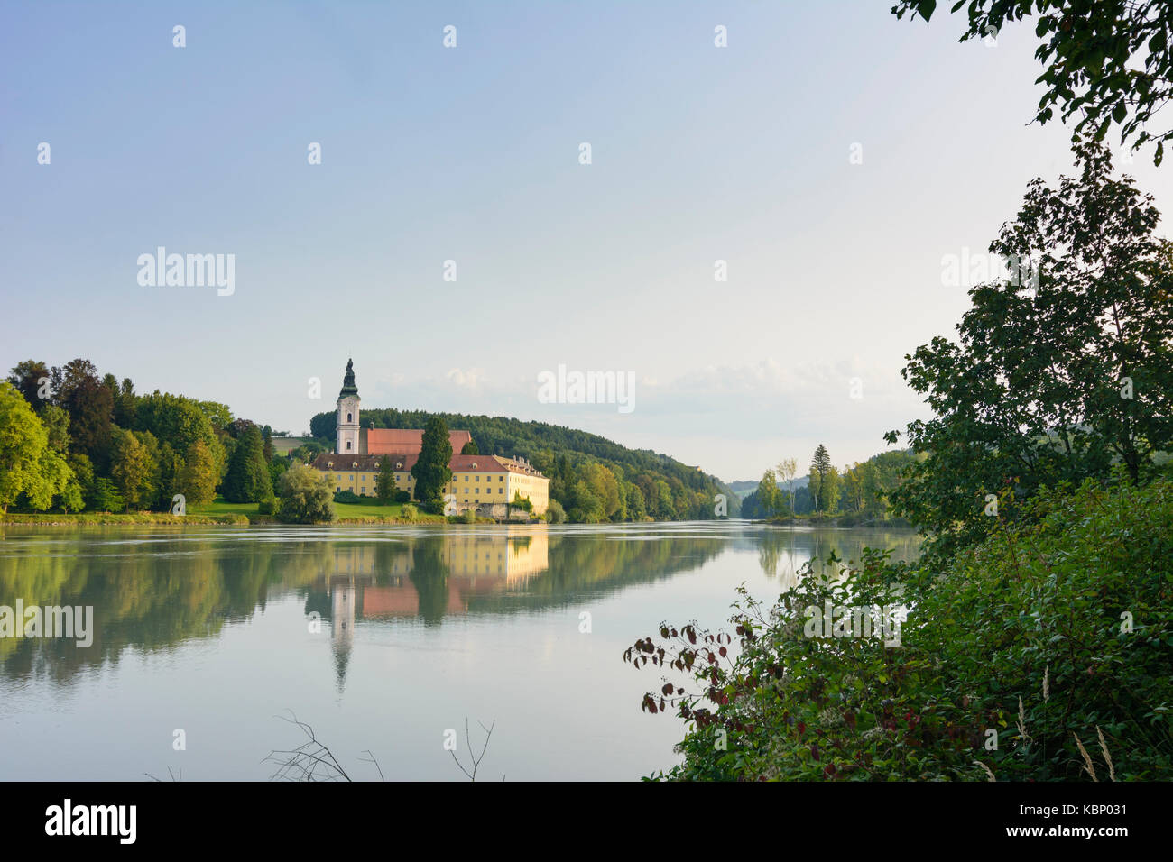 Schloss Kloster Kirche Schloss Vornbach, River Inn, Neuburg am Inn, Niederbayern, Oberbayern, Bayern, Bayern, Deutschland Stockfoto