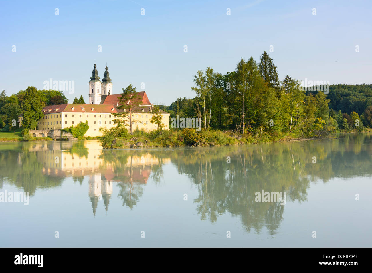 Schloss Kloster Kirche Schloss Vornbach, River Inn, Neuburg am Inn, Niederbayern, Oberbayern, Bayern, Bayern, Deutschland Stockfoto