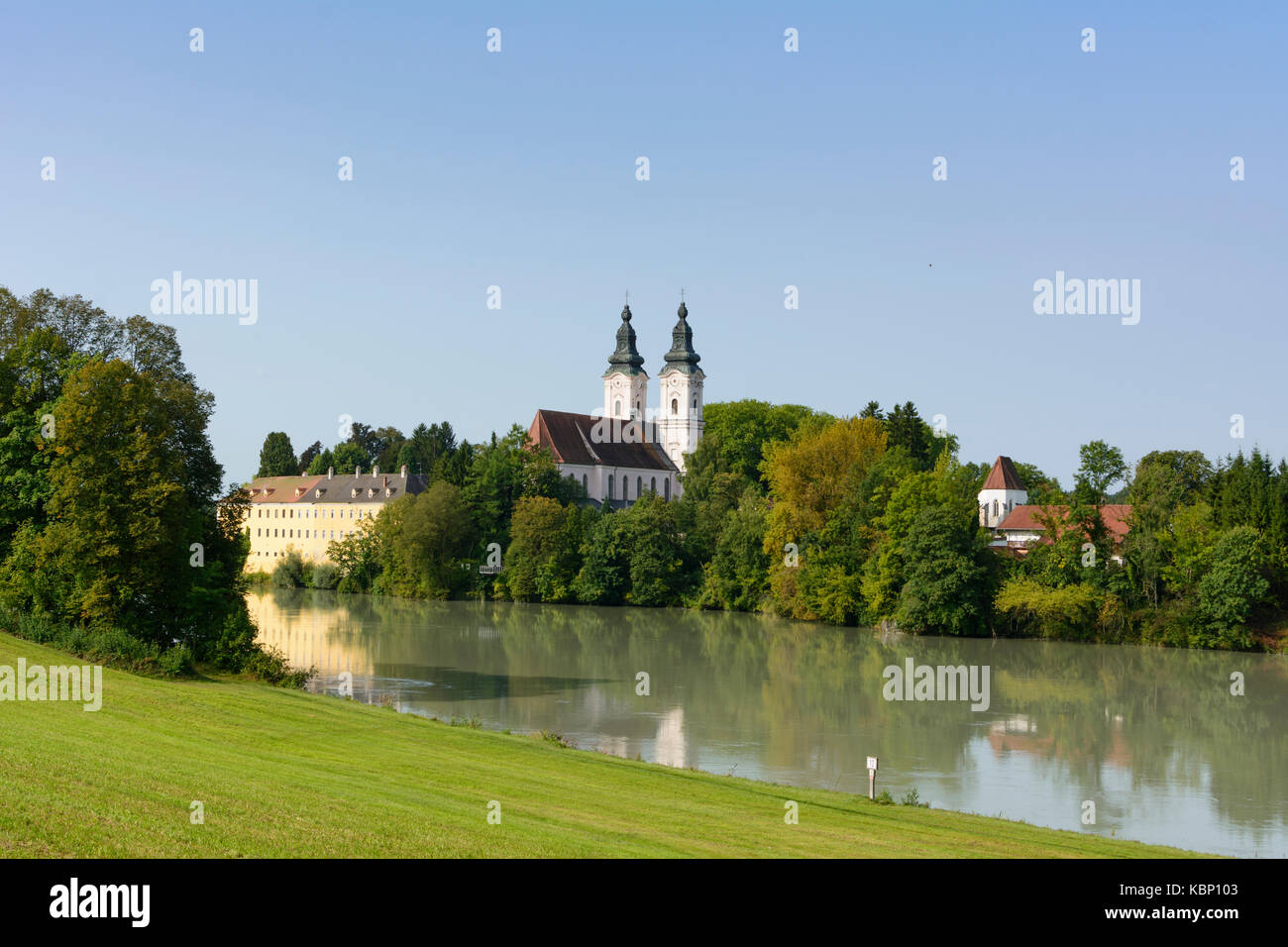 Schloss Kloster Kirche Schloss Vornbach, River Inn, Neuburg am Inn, Niederbayern, Oberbayern, Bayern, Bayern, Deutschland Stockfoto