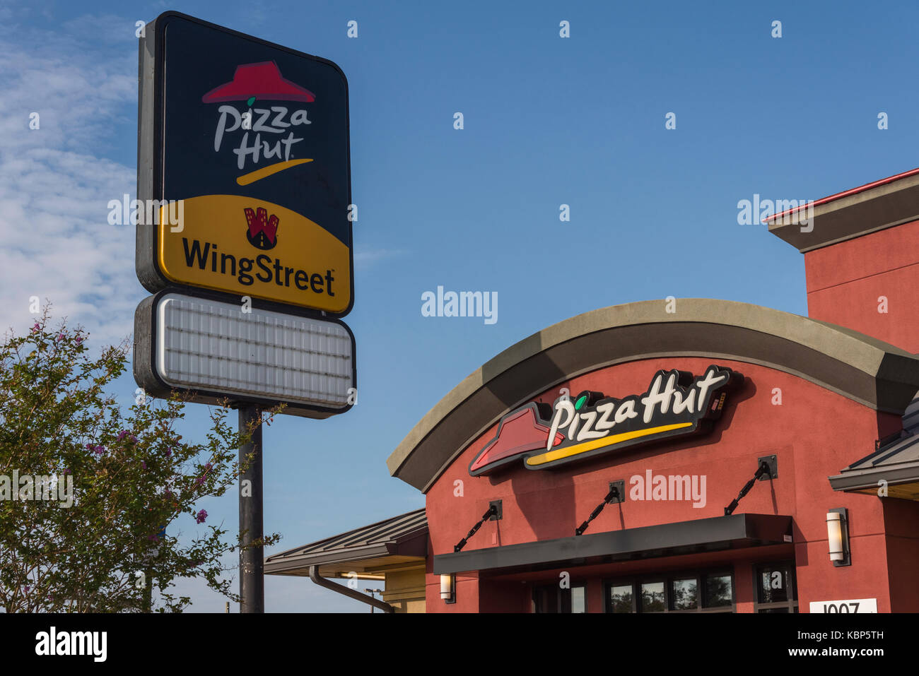 Amerikanische restaurantkette pizza hut -Fotos und -Bildmaterial in ...