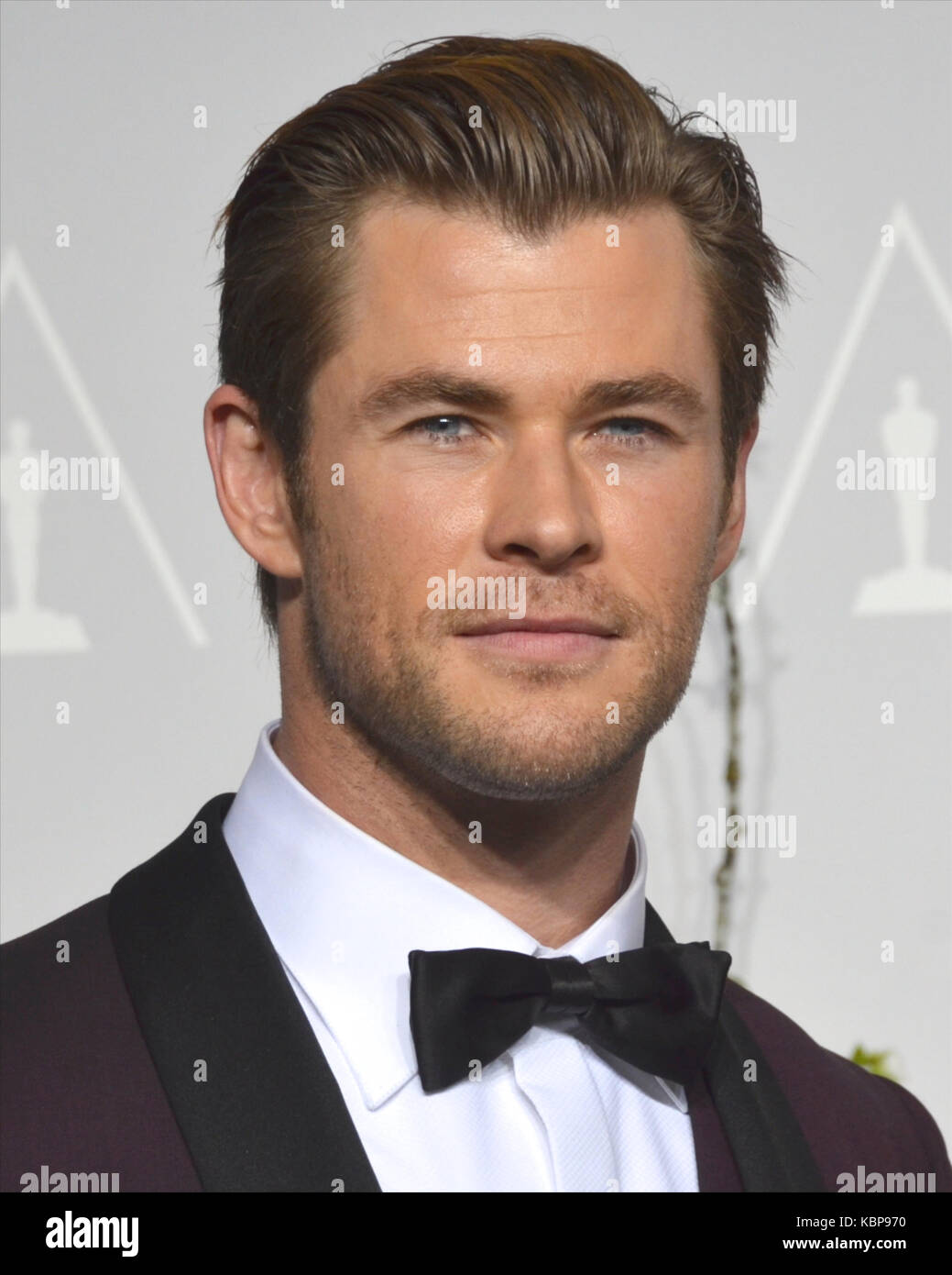 Schauspieler Chris Hemsworth posiert im Presseraum während der 86. Jährlichen Academy Awards im Loews Hollywood Hotel am 2. März 2014 in Hollywood, Kalifornien. Stockfoto