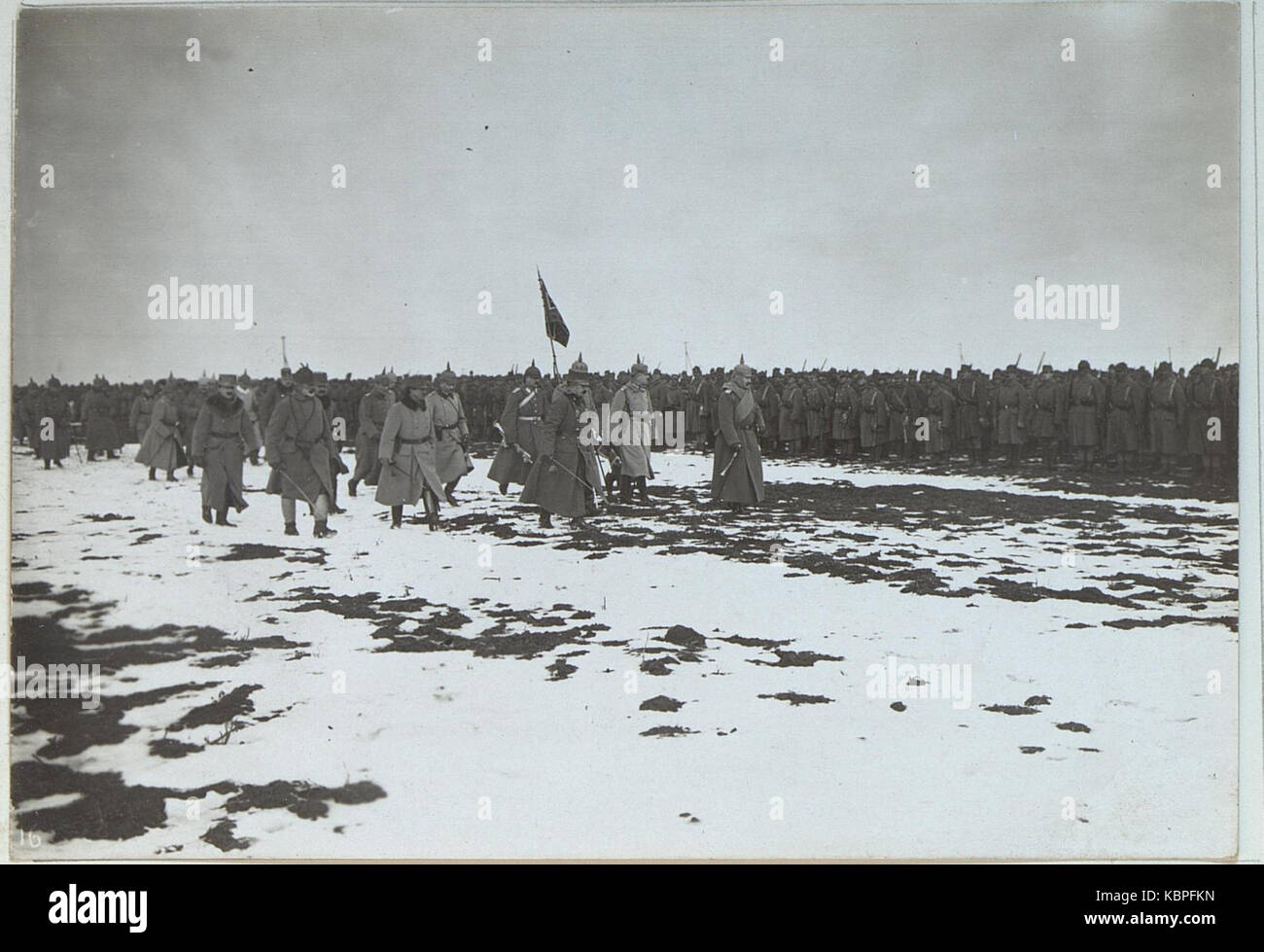Ein Bild von Wilhelm II. Während seiner Zeit an der Front mit dem Honvéd Infanterieregiment 21 während des Ersten Weltkriegs, das seine Rolle in der militärischen Führung unterstreicht. Stockfoto