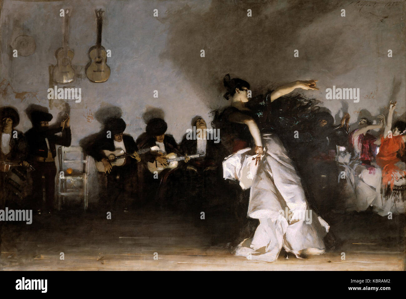 Dieses Bild fängt den Sänger in der Vorstellung von „El Jaleo“ ein, einem traditionellen spanischen Musik- und Tanzstück, das das lebendige kulturelle Erbe Spaniens unterstreicht. Stockfoto