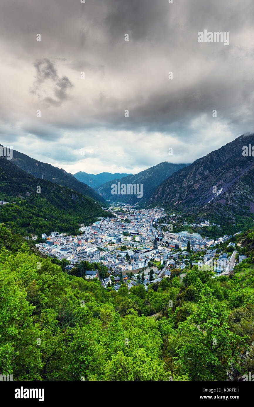 Bewölkten Tag in Andorra la Vella. Andorra la Vella, Andorra. Stockfoto