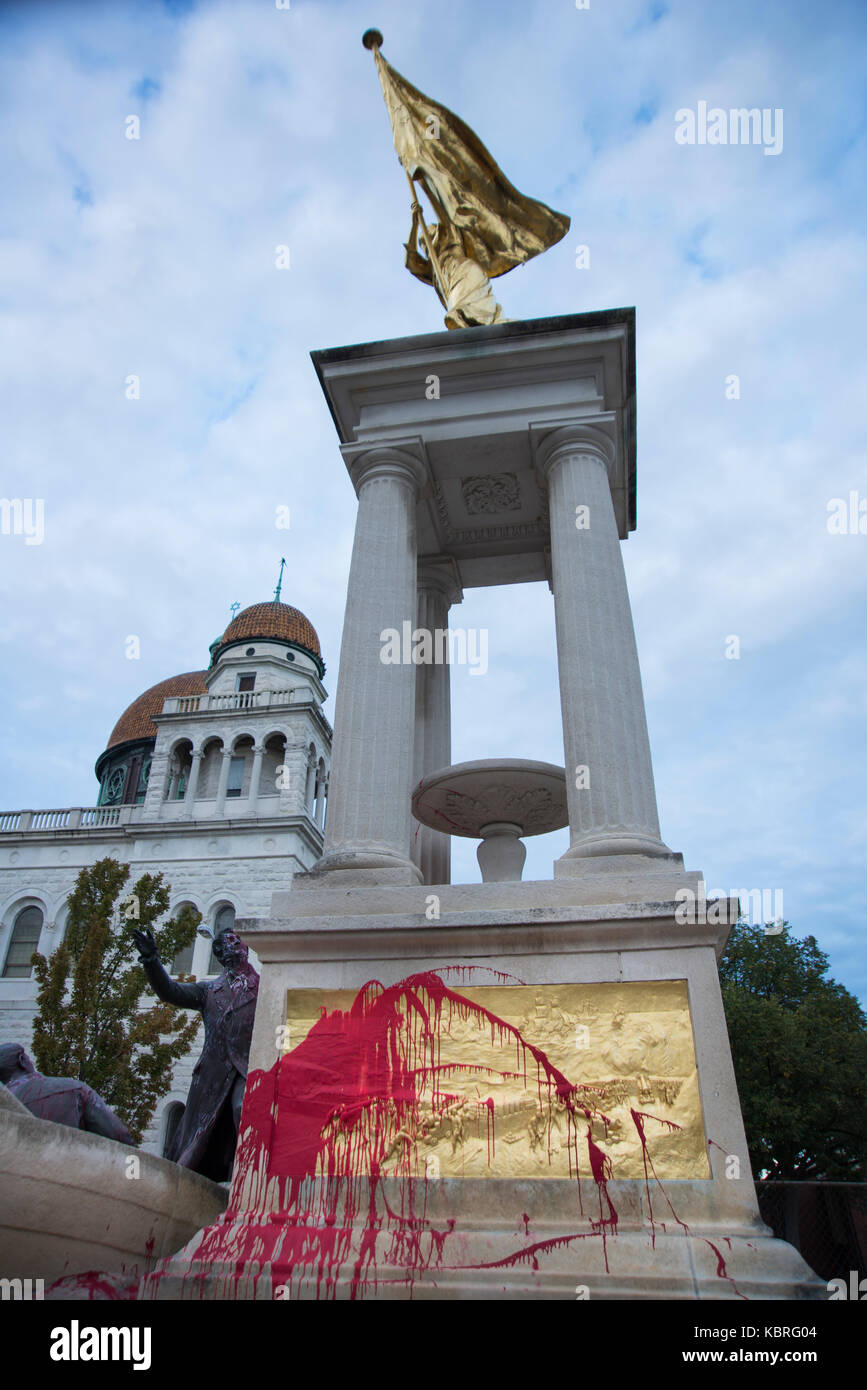 Francis Scott Key Statue in Bolton Hill vandalized mit Spray - Malen. Baltimore City vor kurzem entfernt drei Denkmäler zu Ehren Konföderierten zahlen Stockfoto