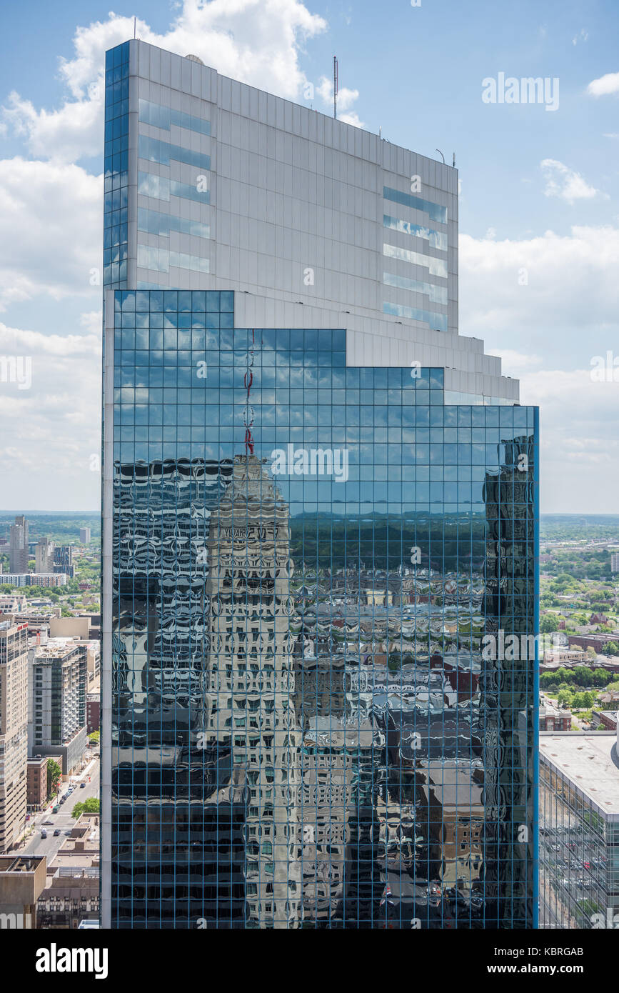 Reflexion von foshay Turm in der Innenstadt von Minneapolis. Stockfoto