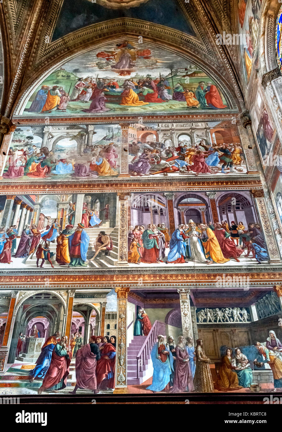 Szenen aus dem Leben der Jungfrau, in einer Reihe von Fresken von Domenico Ghirlandaio (1448-1494), c 1485-1490, Capella Tornabuoni, Kirche Santa Maria Novella, Florenz, Italien. Stockfoto