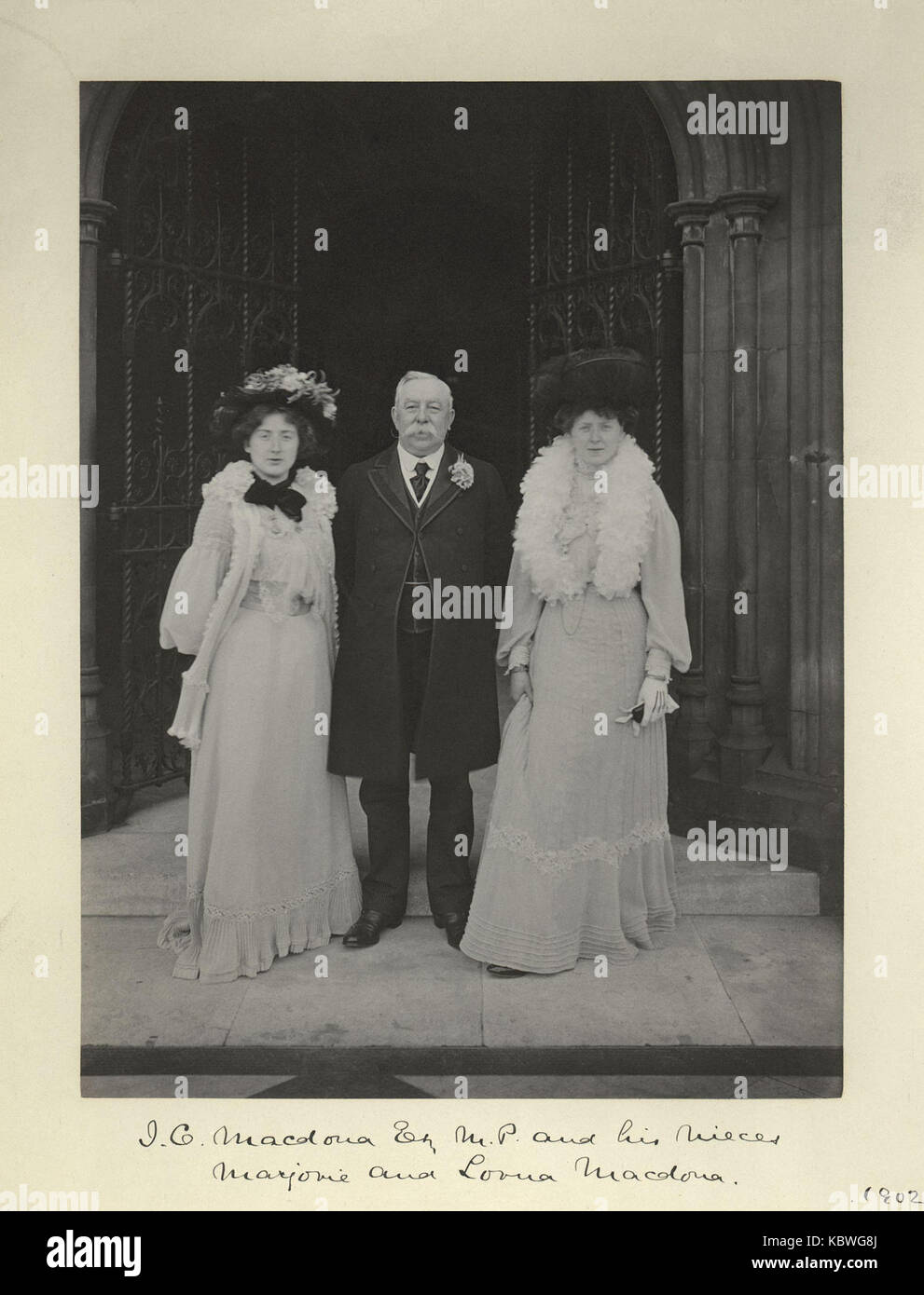 Marjorie Macdona; John Cumming Macdona; Lorna Macdona von Sir (John