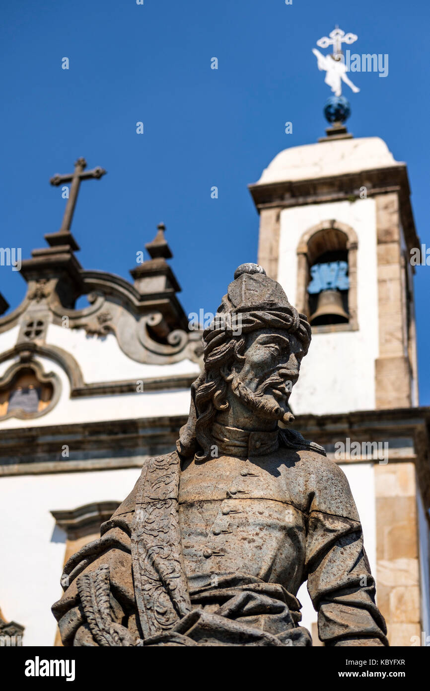 Speckstein Statue des Propheten Joel, die von Aleijadinho, Wallfahrtskirche Bom Jesus tun, Matosinhos, Congonhas, Minas Gerais, Brasilien. Stockfoto