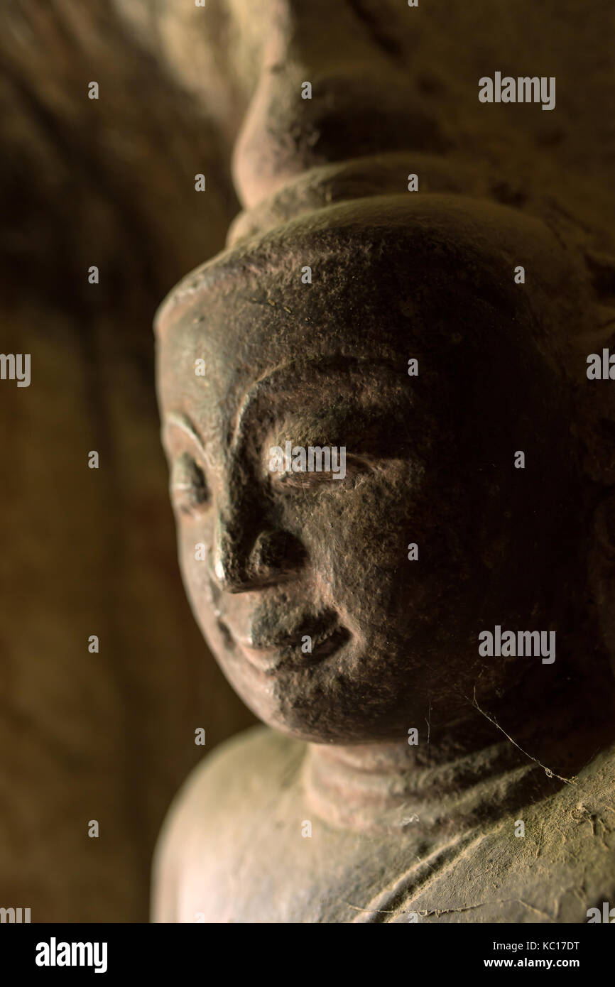Buddha Statuen in Pho Win Taung Höhlen in Monywa, Mandalay Stockfoto