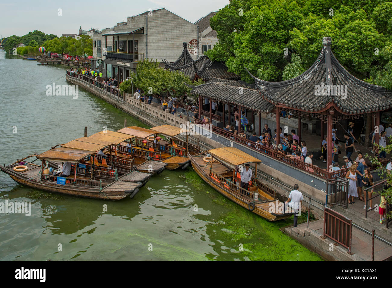 Sampan Cruise Terminal auf caogang Fluss, zhujiajiao, China Stockfoto