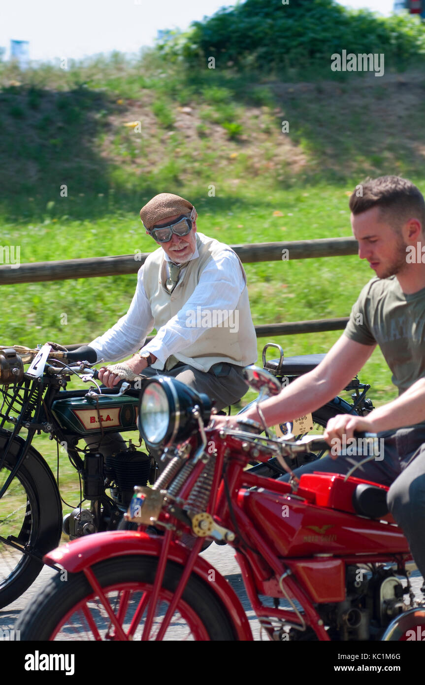 11. Juni 2017 - Italien, Lombardei, Cremona, Sottocanna in Circuito, Konferenz der alten Motorrad Stockfoto