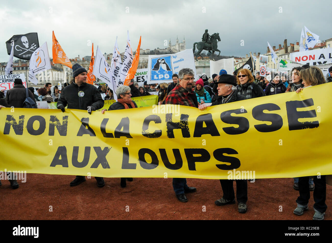 Tausende protestieren gegen Wölfe töten in Lyon, Frankreich Stockfoto