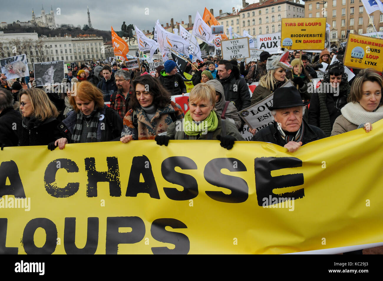 Tausende protestieren gegen Wölfe töten in Lyon, Frankreich Stockfoto